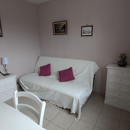Villa Calme Avec Piscine A Greoux Εξωτερικό φωτογραφία