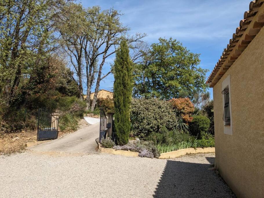 Villa Calme Avec Piscine A Greoux Εξωτερικό φωτογραφία