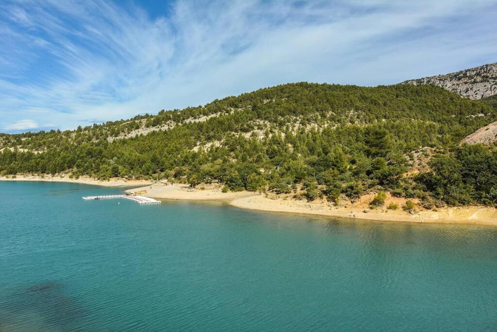 Villa Calme Avec Piscine A Greoux Εξωτερικό φωτογραφία