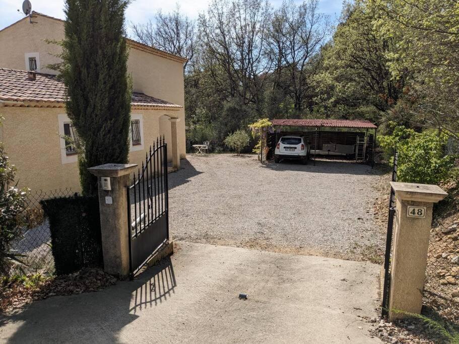 Villa Calme Avec Piscine A Greoux Εξωτερικό φωτογραφία